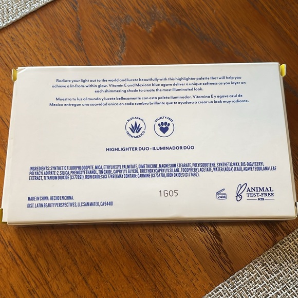 Treslúce Beauty | Lucette Glow | Highlighter Duo - Picture 4 of 5